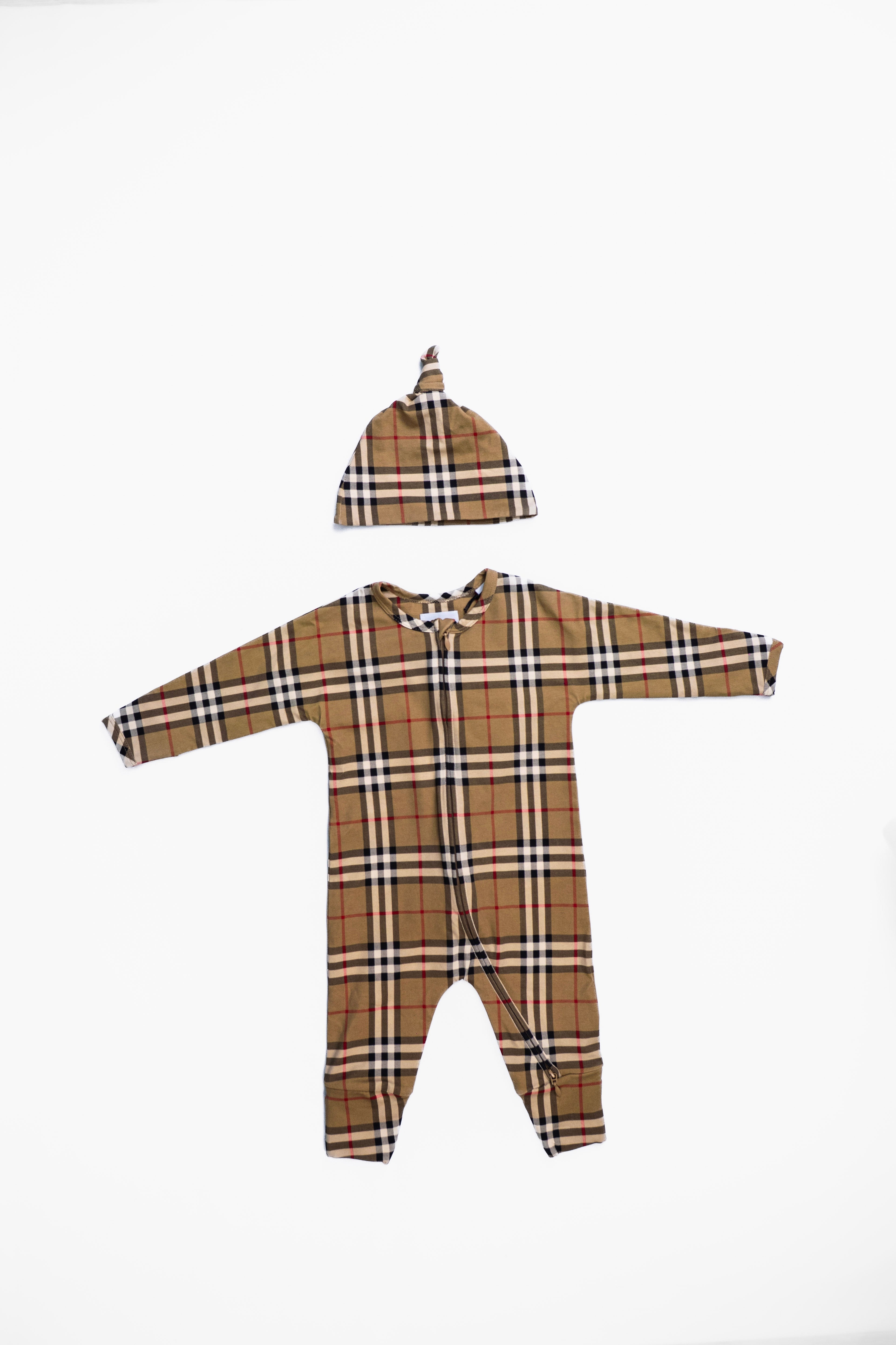 Burberry Unisex Baby Grow and Hat Set
